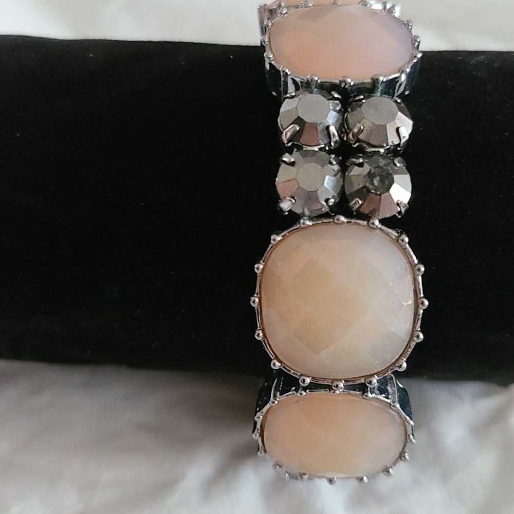 Bracelet vintage stretch faux pink stones